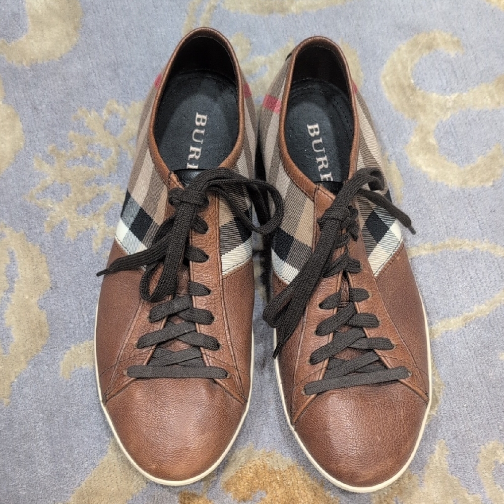 Burberry Men's Brown Sneakers
